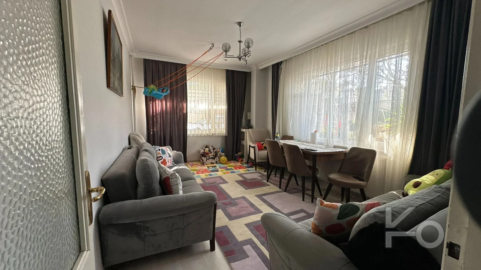 Acıbadem'de E-5'e Yakın 2+1 Satılık Daire