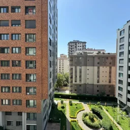 Lacivert Cadde Suadiye 2024 Yapımı Sıfır Ebeveynli Balkonlu 79m² Net 2+1