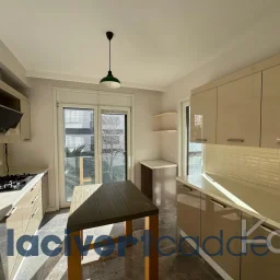 Göztepe Parkına Yakın 160m² Net Geniş Balkonlu 4+1 Site Özellikli