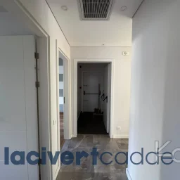 Göztepe Parkına Yakın 160m² Net Geniş Balkonlu 4+1 Site Özellikli