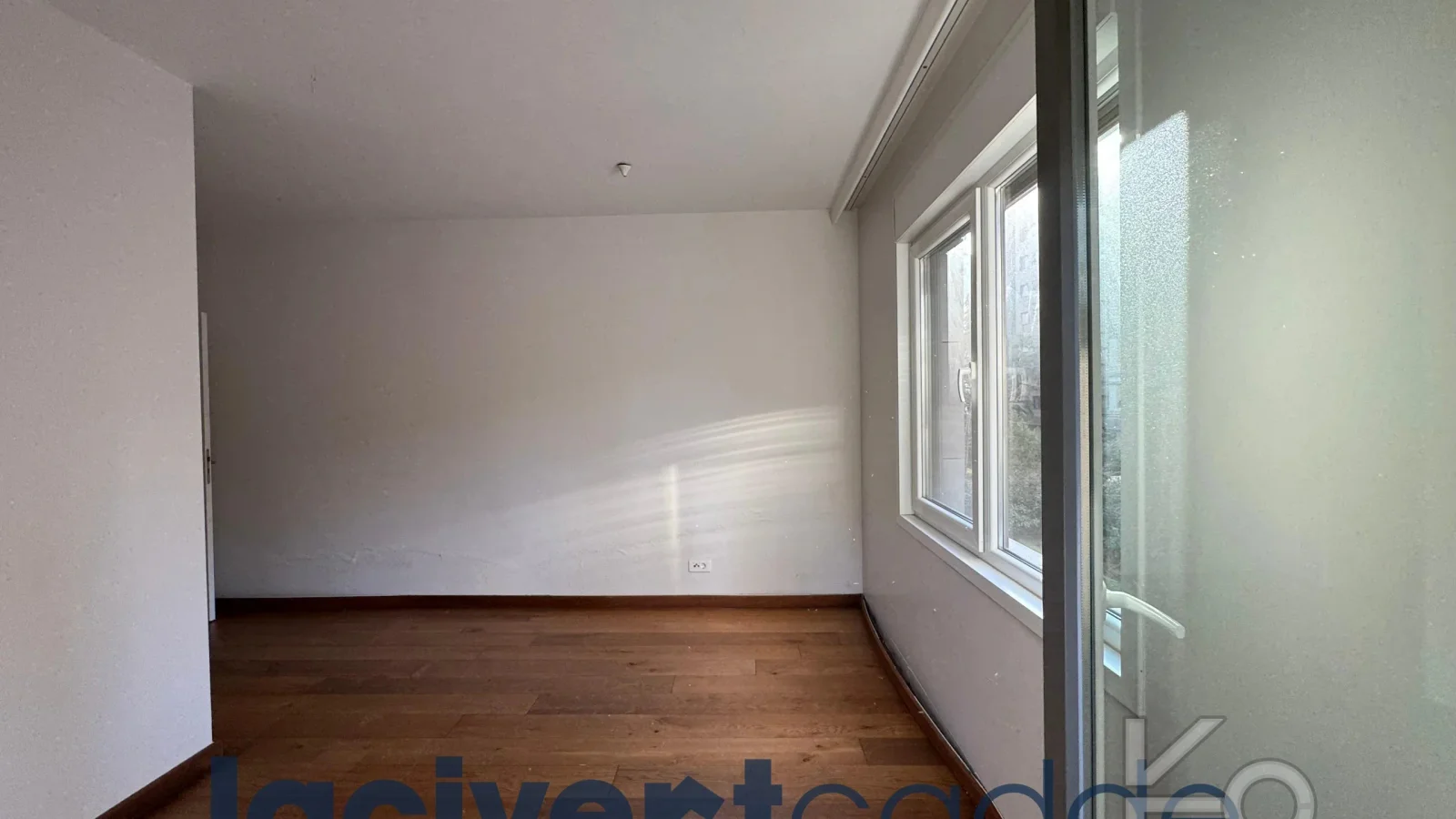 Göztepe Parkına Yakın 160m² Net Geniş Balkonlu 4+1 Site Özellikli