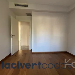Göztepe Parkına Yakın 160m² Net Geniş Balkonlu 4+1 Site Özellikli