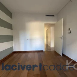 Göztepe Parkına Yakın 160m² Net Geniş Balkonlu 4+1 Site Özellikli