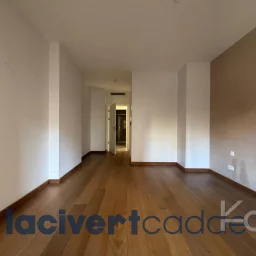 Göztepe Parkına Yakın 160m² Net Geniş Balkonlu 4+1 Site Özellikli