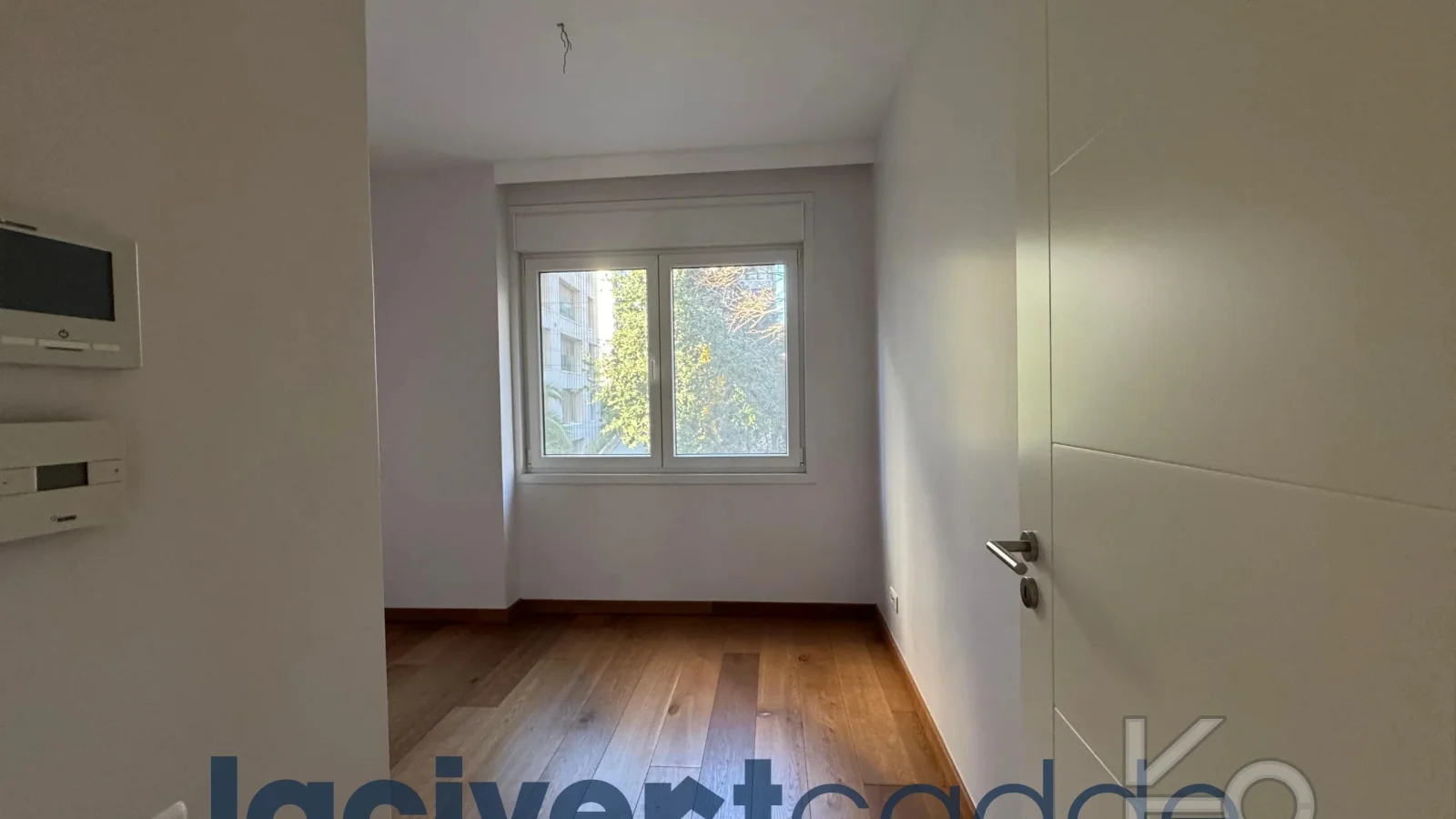 Göztepe Parkına Yakın 160m² Net Geniş Balkonlu 4+1 Site Özellikli