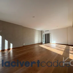 Göztepe Parkına Yakın 160m² Net Geniş Balkonlu 4+1 Site Özellikli
