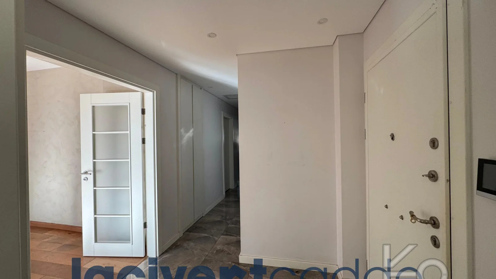 Göztepe Parkına Yakın 160m² Net Geniş Balkonlu 4+1 Site Özellikli