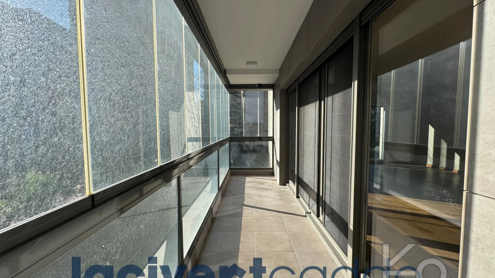 Göztepe Parkına Yakın 160m² Net Geniş Balkonlu 4+1 Site Özellikli