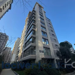 Göztepe Parkına Yakın 160m² Net Geniş Balkonlu 4+1 Site Özellikli