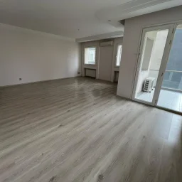 Ataşehir Yenişehir'de 3+1 / 130 M2 Net Satılık Daire