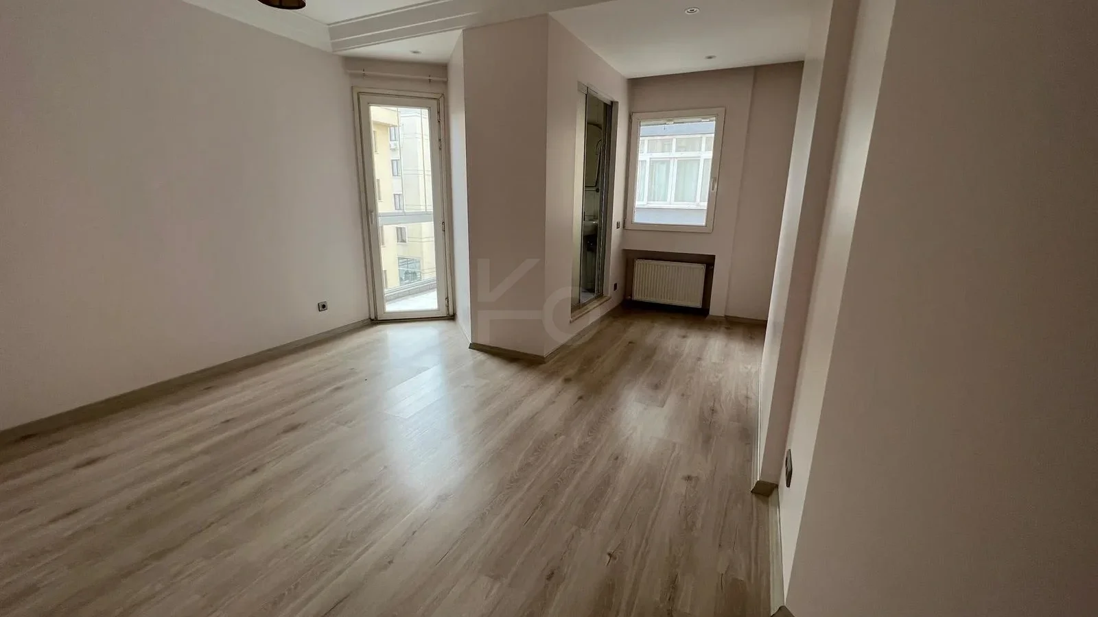 Ataşehir Yenişehir'de 3+1 / 130 M2 Net Satılık Daire
