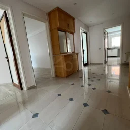 Ataşehir Yenişehir'de 3+1 / 130 M2 Net Satılık Daire