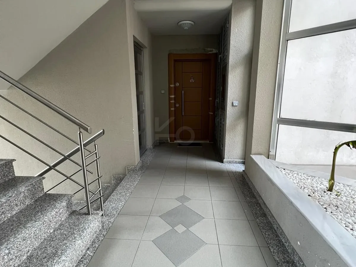 Ataşehir Yenişehir'de 3+1 / 130 M2 Net Satılık Daire