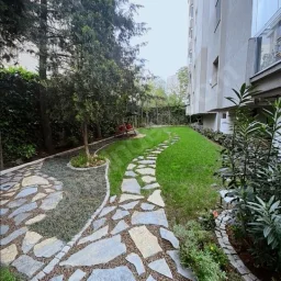 Ataşehir Yenişehir'de 3+1 / 130 M2 Net Satılık Daire