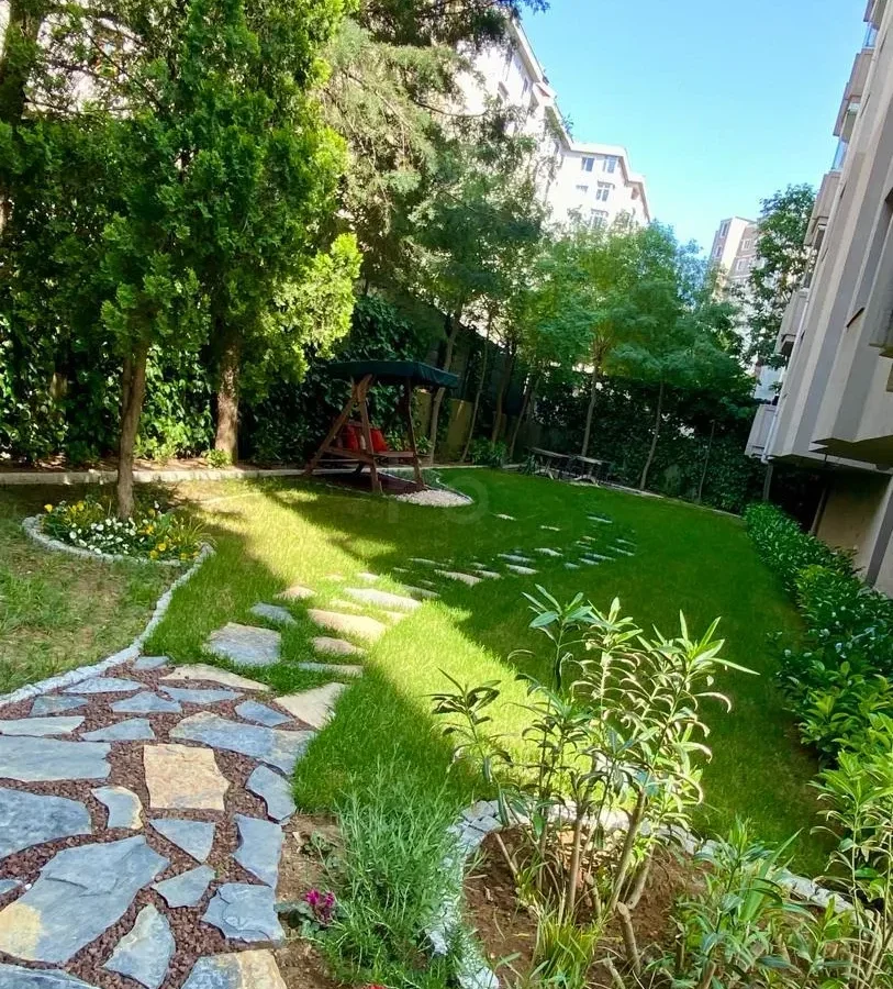 Ataşehir Yenişehir'de 3+1 / 130 M2 Net Satılık Daire