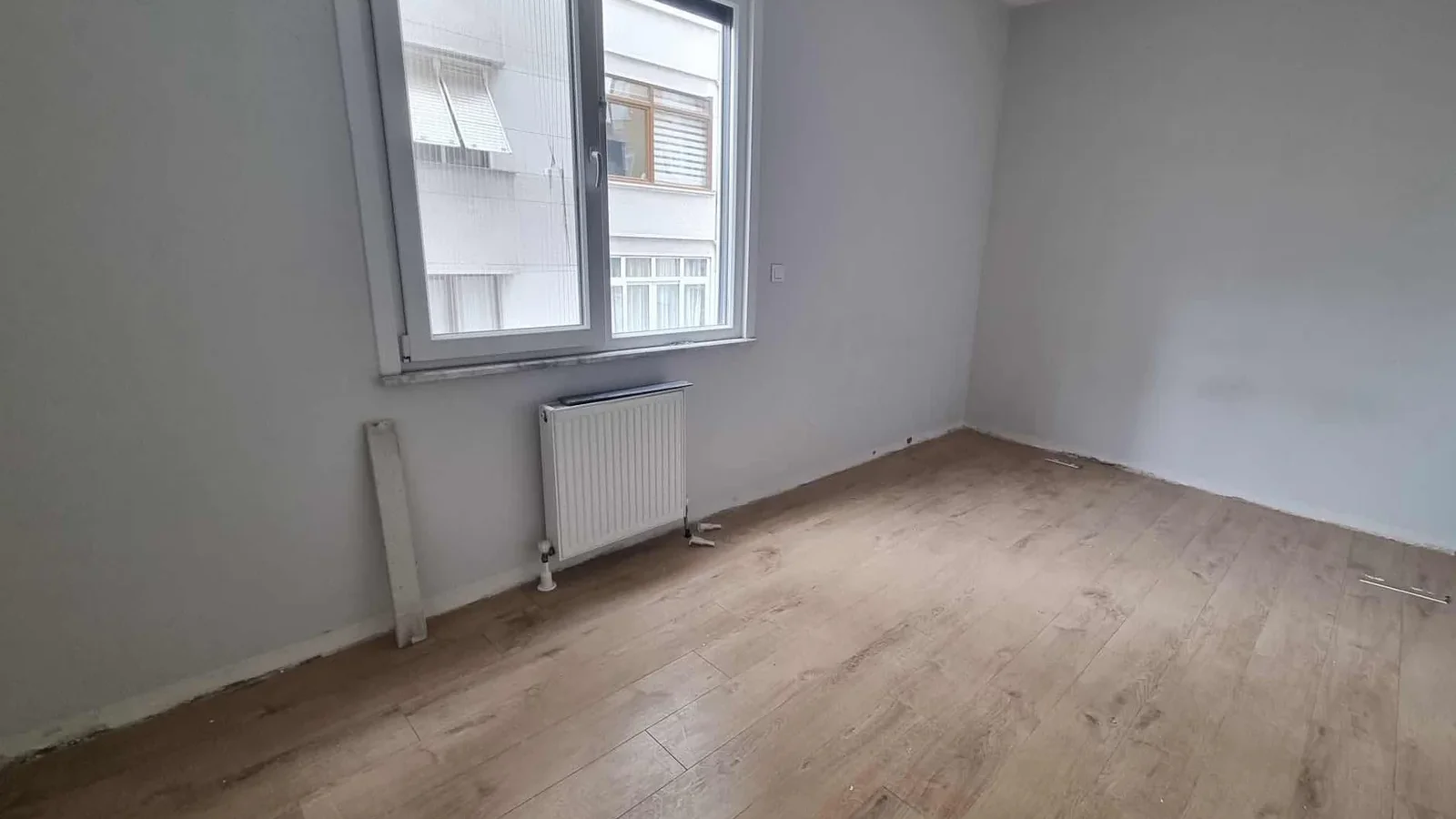Sağlam'dan Geniş Salonlu Geniş Mutfaklı 125m2 Net Satılık Daire