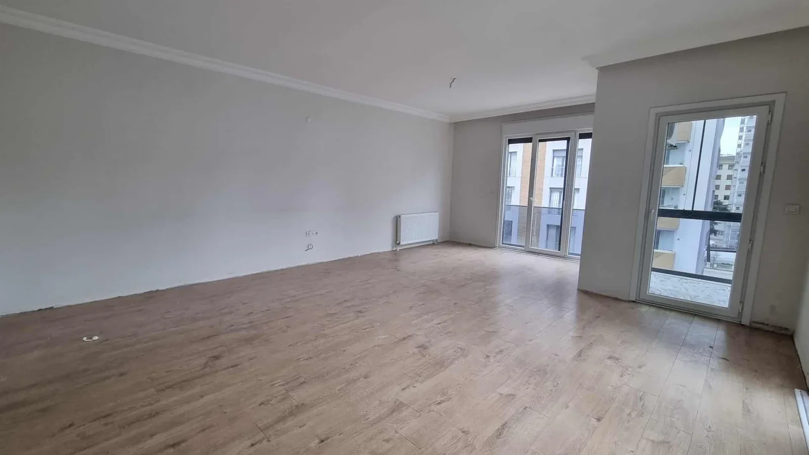 Sağlam'dan Geniş Salonlu Geniş Mutfaklı 125m2 Net Satılık Daire