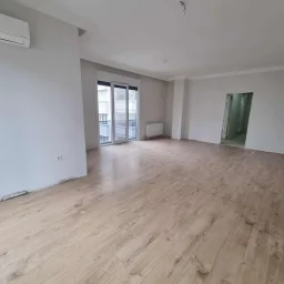 Sağlam'dan Geniş Salonlu Geniş Mutfaklı 125m2 Net Satılık Daire