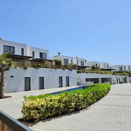 Gümüşlük'te Satılık Net 250 M2 3+1 Denize Sıfır Villa