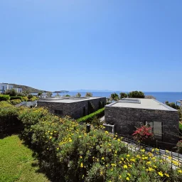Gümüşlük'te Satılık Net 250 M2 3+1 Denize Sıfır Villa