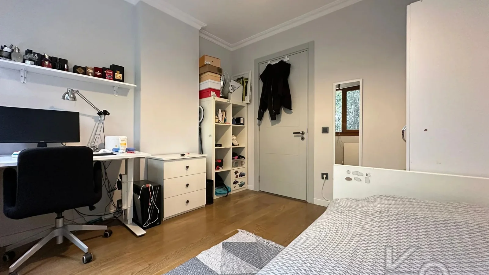Lacivert Cadde Göztepe Parkı'na 2. Bina 135m² Net