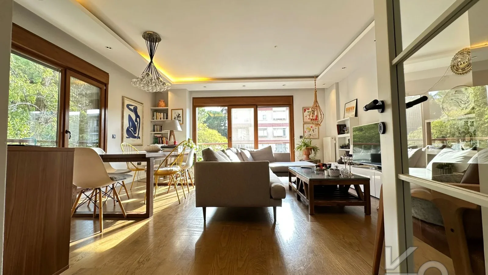 Lacivert Cadde Göztepe Parkı'na 2. Bina 135m² Net