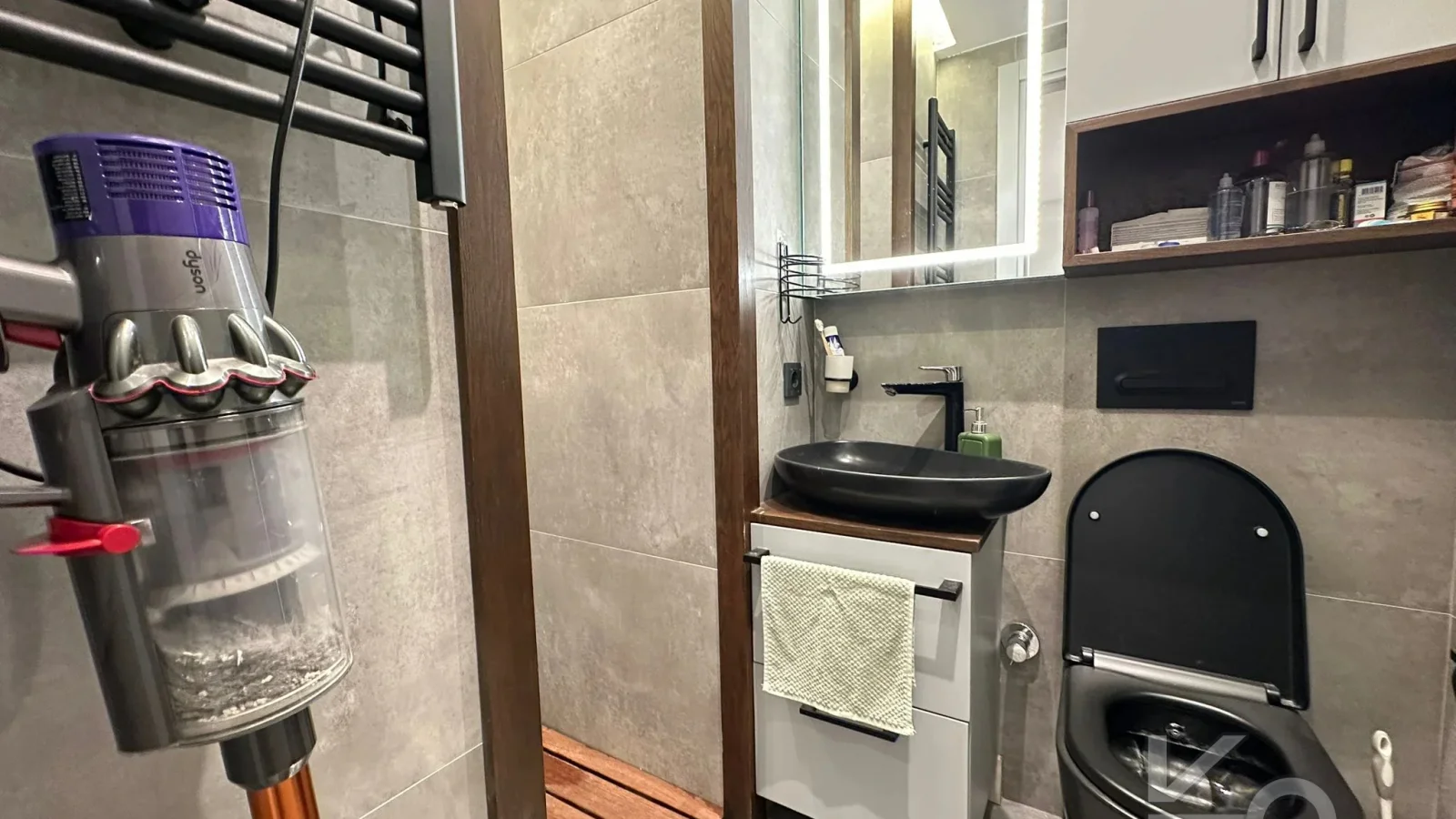 Lacivert Cadde Göztepe Parkı'na 2. Bina 135m² Net