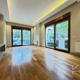 Academy Çi̇ftehavuzlar Sahi̇lde Presti̇jli̇ Yeni̇ Bi̇nada 90m2 2+1 