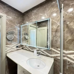 Academy Çi̇ftehavuzlar Sahi̇lde Presti̇jli̇ Yeni̇ Bi̇nada 90m2 2+1 