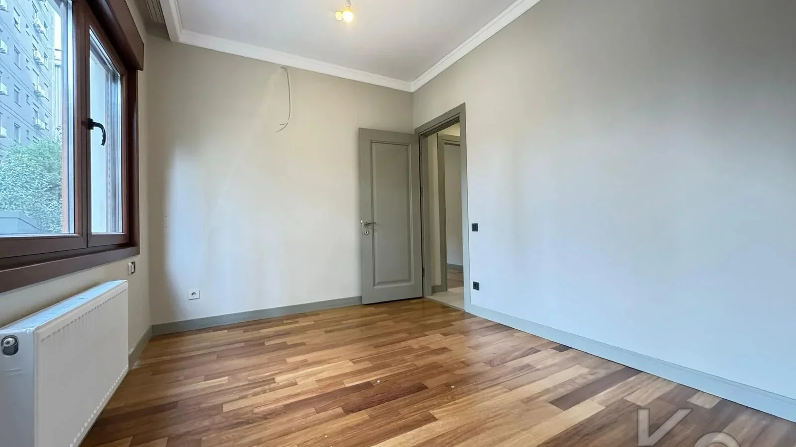 Academy Çi̇ftehavuzlar Sahi̇lde Presti̇jli̇ Yeni̇ Bi̇nada 90m2 2+1 