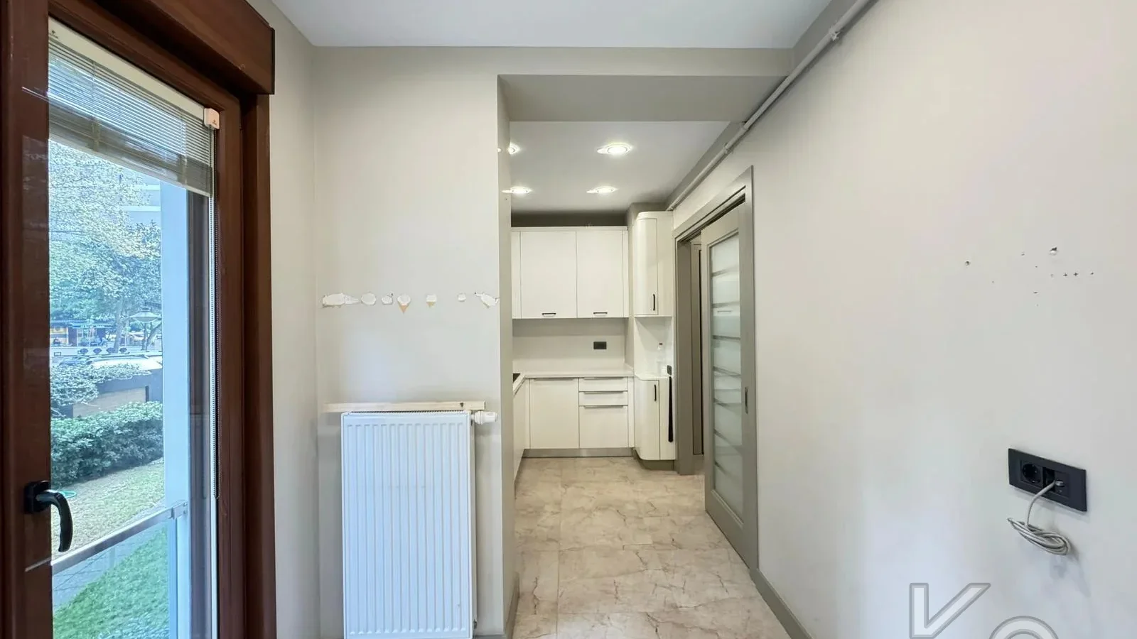 Academy Çi̇ftehavuzlar Sahi̇lde Presti̇jli̇ Yeni̇ Bi̇nada 90m2 2+1 