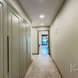 Academy Çi̇ftehavuzlar Sahi̇lde Presti̇jli̇ Yeni̇ Bi̇nada 90m2 2+1 