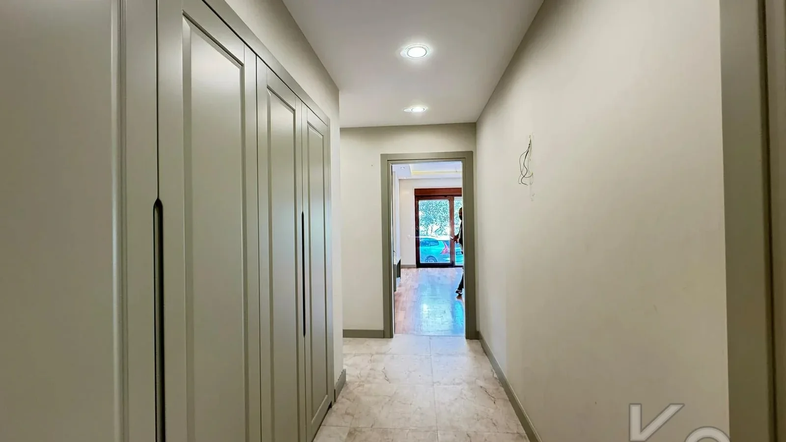Academy Çi̇ftehavuzlar Sahi̇lde Presti̇jli̇ Yeni̇ Bi̇nada 90m2 2+1 