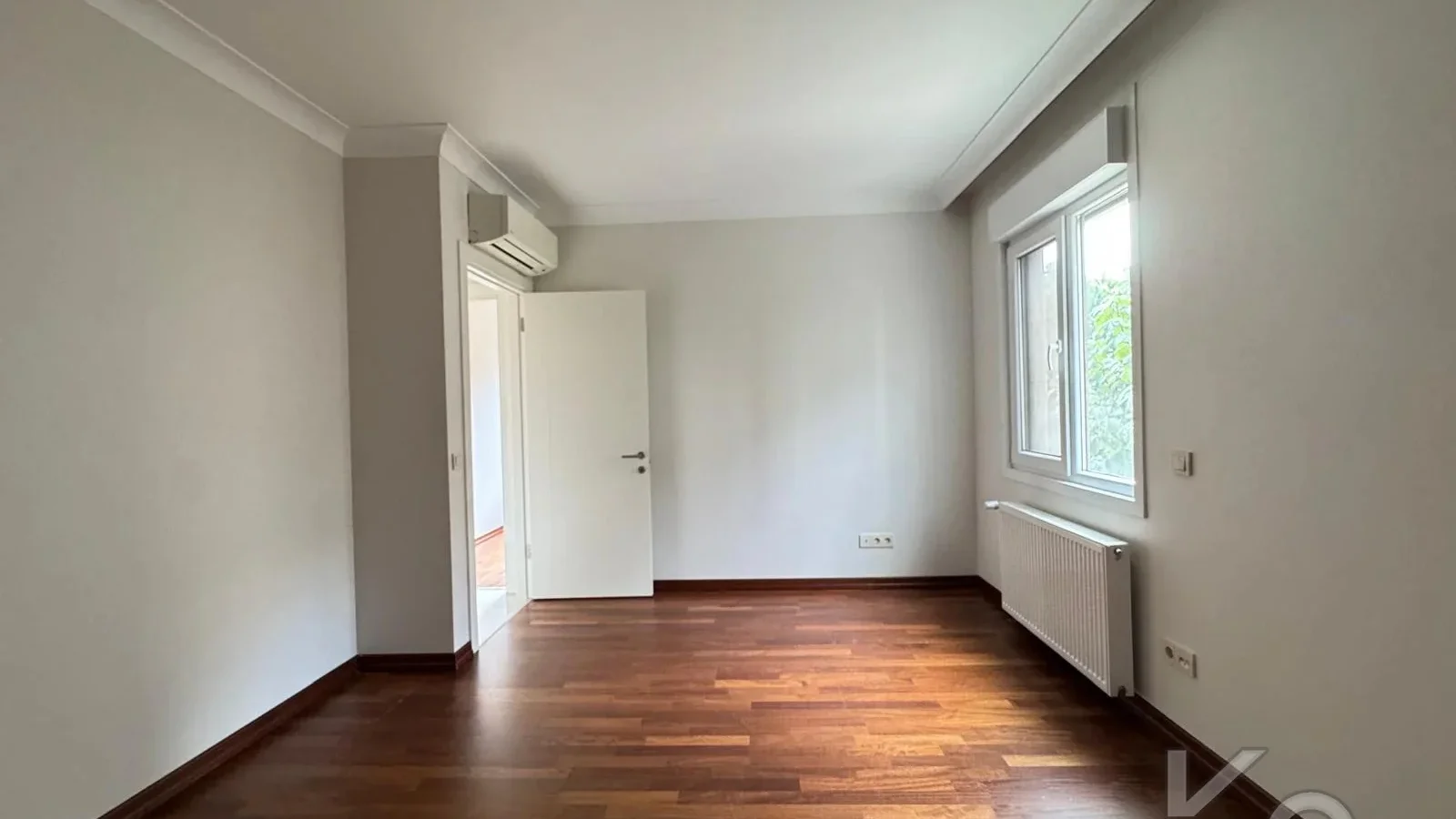  Laci̇vertcadde Çi̇ftehavuzlar Bağdat'a 2.bi̇na 95 M² Net