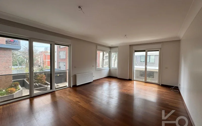 Laci̇vertcadde Çi̇ftehavuzlar Bağdat'a 2.bi̇na 95 M² Net