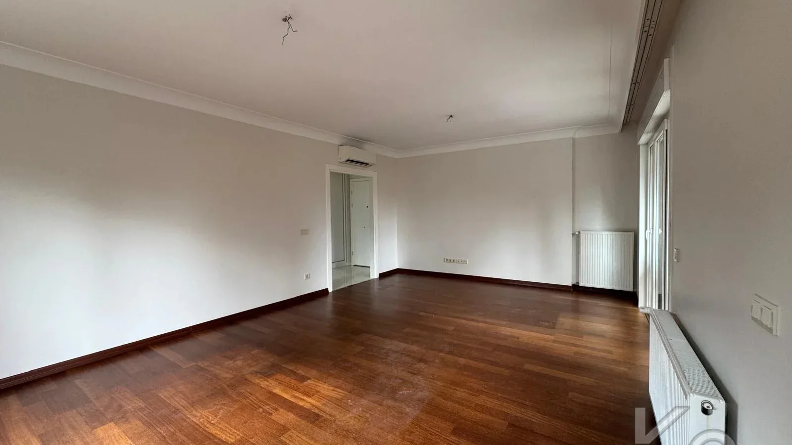  Laci̇vertcadde Çi̇ftehavuzlar Bağdat'a 2.bi̇na 95 M² Net