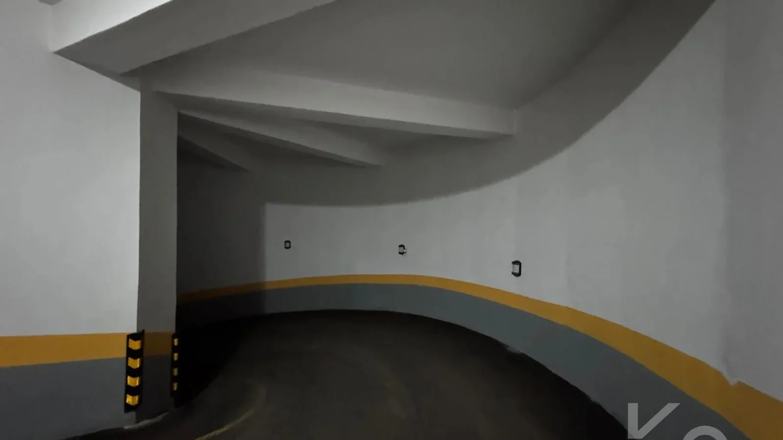  Laci̇vertcadde Çi̇ftehavuzlar Bağdat'a 2.bi̇na 95 M² Net