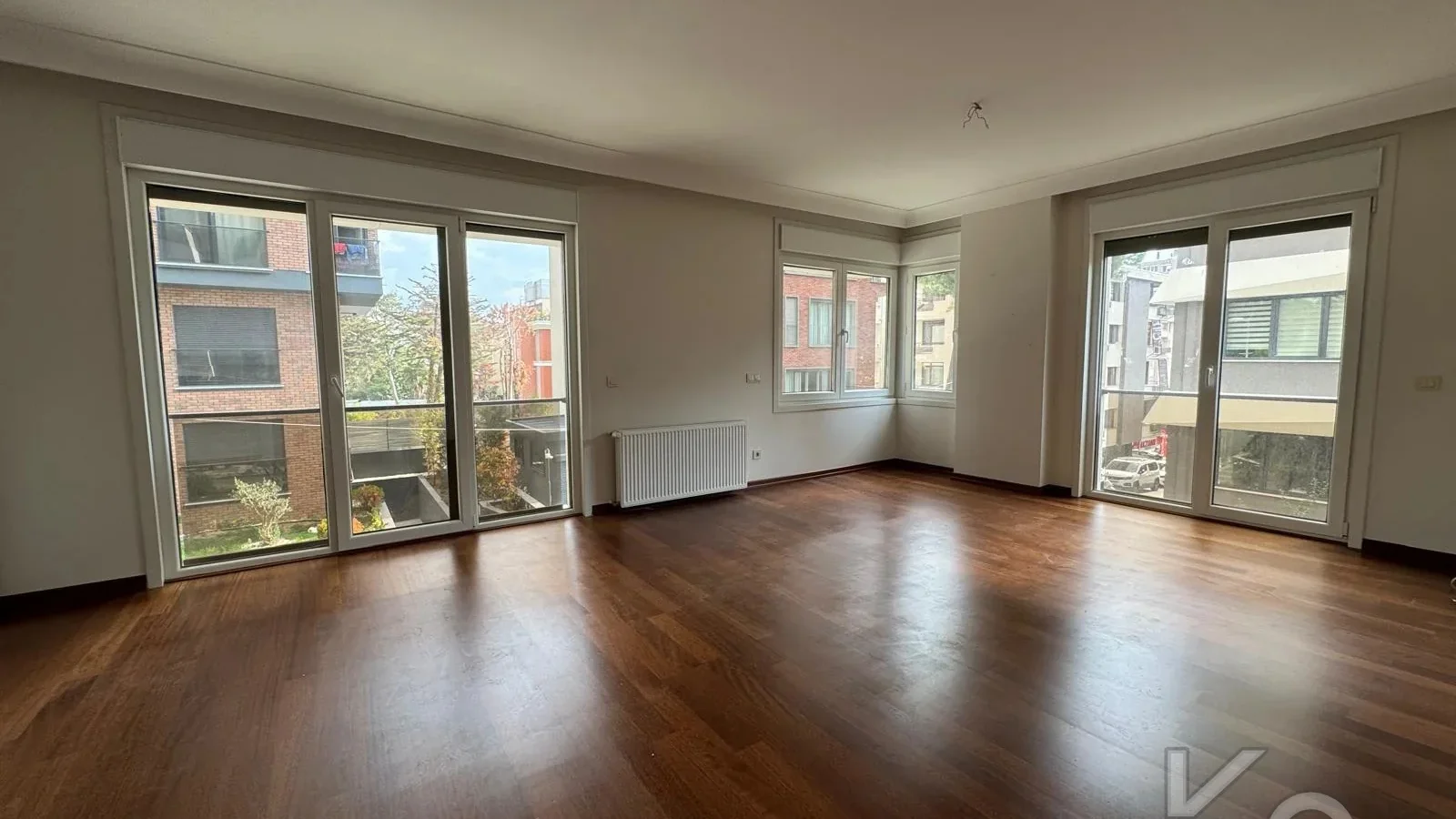  Laci̇vertcadde Çi̇ftehavuzlar Bağdat'a 2.bi̇na 95 M² Net