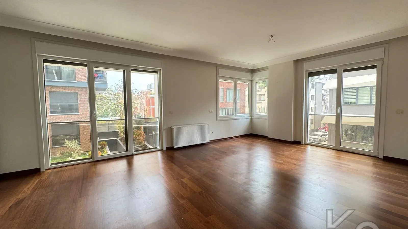  Laci̇vertcadde Çi̇ftehavuzlar Bağdat'a 2.bi̇na 95 M² Net