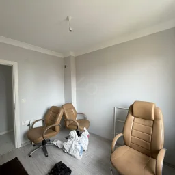 Lacivertcadde Bostancıda Sıfır 3+1 Ebeveyn Banyolu 100 M² Net 3+2