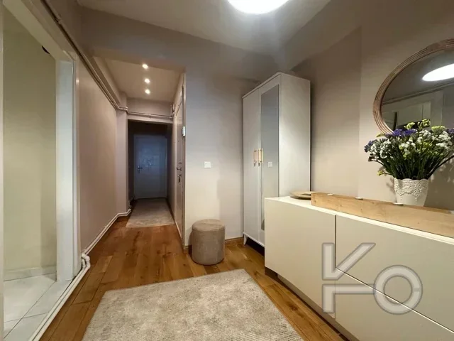 Rookz Fark Vi̇şnezade Mahallesi̇ Eşyali 1+1 Geni̇ş Ki̇ralik Dai̇re