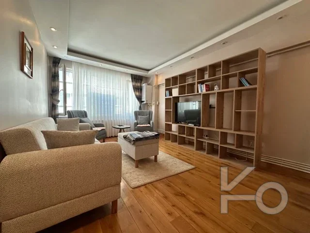 Rookz Fark Vi̇şnezade Mahallesi̇ Eşyali 1+1 Geni̇ş Ki̇ralik Dai̇re