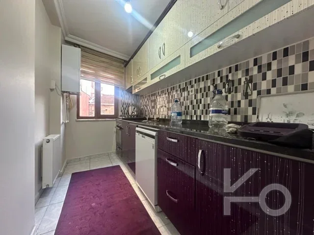 Rookz Fark Vi̇şnezade Mahallesi̇ Eşyali 1+1 Geni̇ş Ki̇ralik Dai̇re