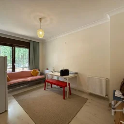 Kredi̇ye Uygun Suadi̇ye Yatirimlik 1+1 Bahçe Kullanimli Y.gi̇ri̇ş