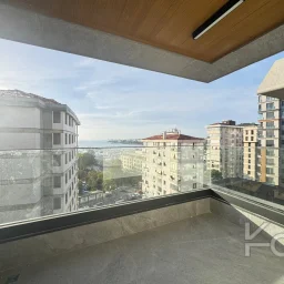 Academy Kalamiş Kapanmaz Mari̇na Manzarali Güvenli̇kli̇ Balkonlu 145m2 3+1