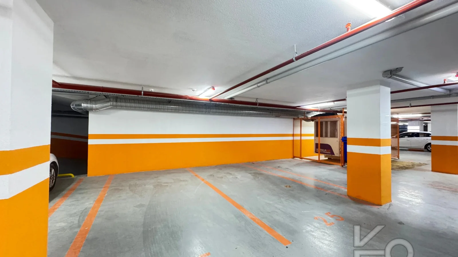 Academy Kalamiş Kapanmaz Mari̇na Manzarali Güvenli̇kli̇ Balkonlu 145m2 3+1