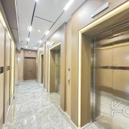 Academy Kalamiş Kapanmaz Mari̇na Manzarali Güvenli̇kli̇ Balkonlu 145m2 3+1