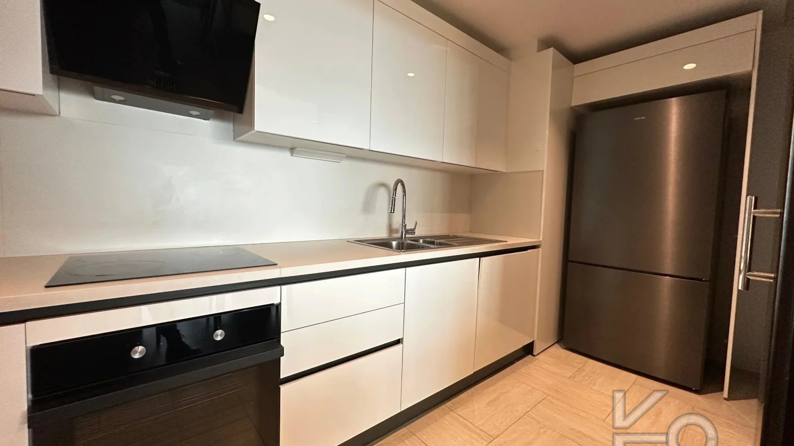 Rookz Fark Bomonti̇ Rotana Residence 3+1 Ki̇ralik Boğaz Manzarali Dai̇re