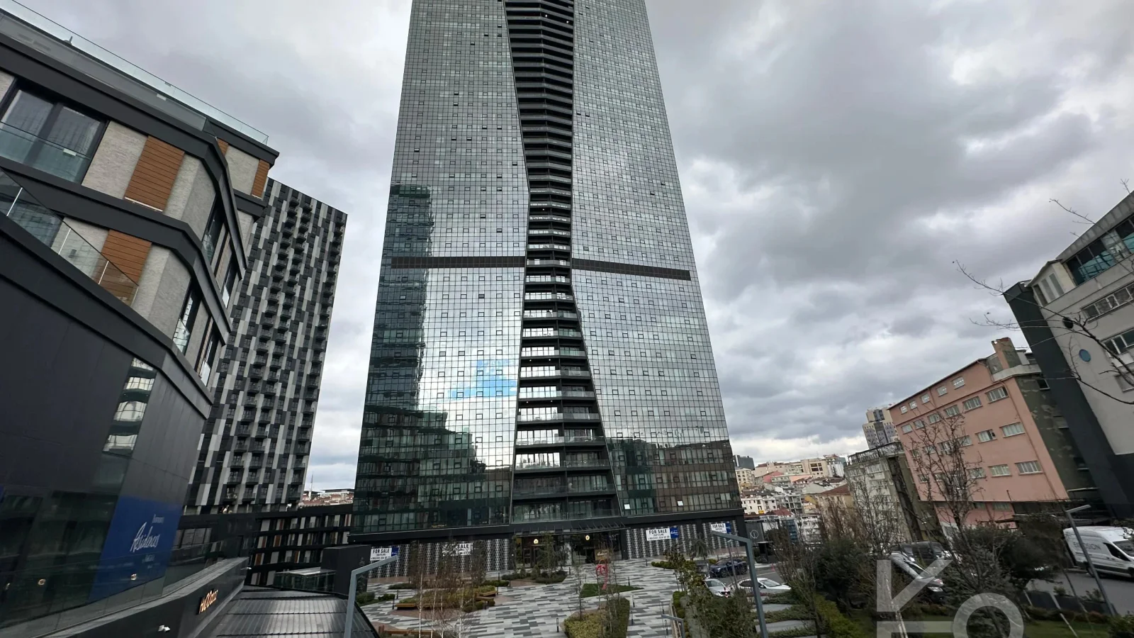 Rookz Fark Bomonti̇ Rotana Residence 3+1 Ki̇ralik Boğaz Manzarali Dai̇re