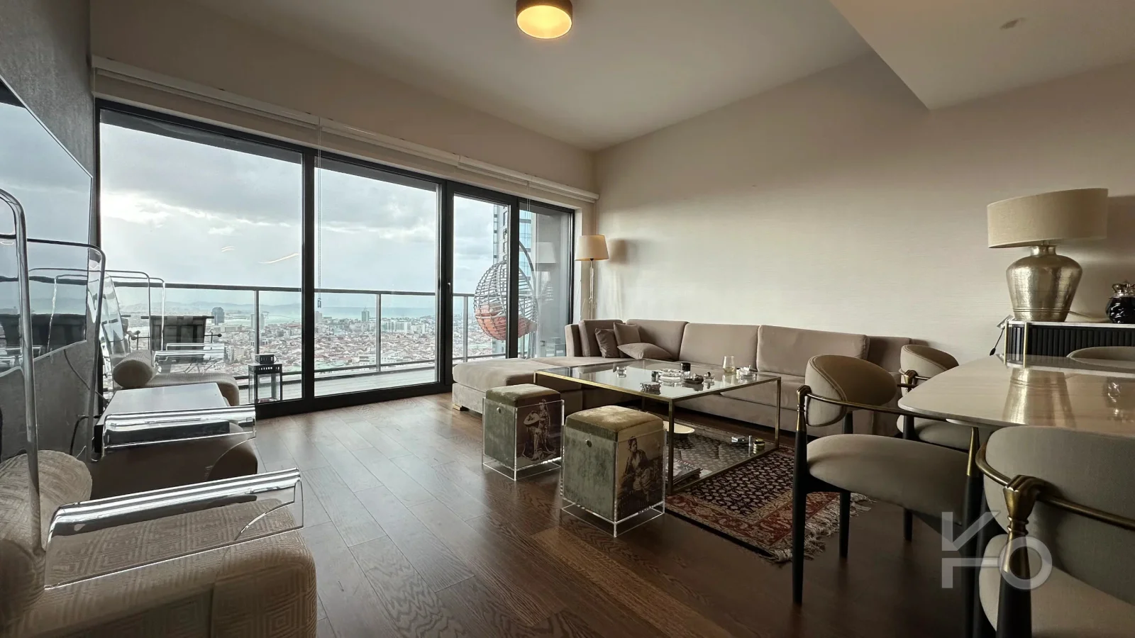 Rookz Fark Bomonti̇ Rotana Residence 3+1 Ki̇ralik Boğaz Manzarali Dai̇re